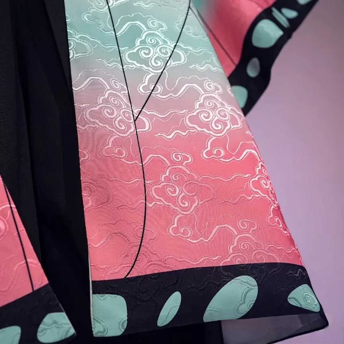 Shinobu Kocho haori hidden pattern butterfly texture detail Demon Slayer Kimetsu no Yaiba cosplay fabric close up