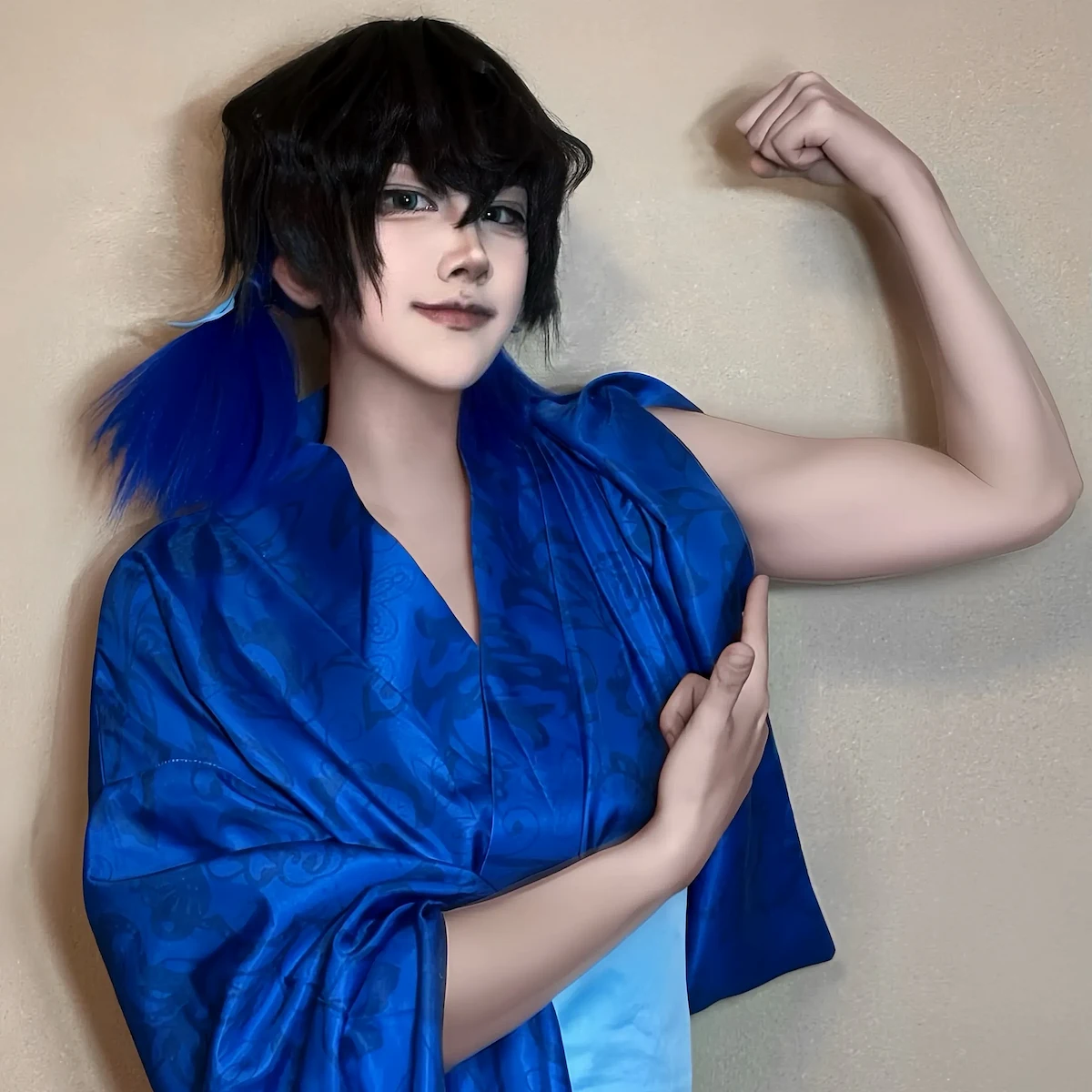 Inosuke Hashibira patterned oiran cosplay scene Demon Slayer Kimetsu no Yaiba anime aesthetic crossplay traje escena Inosuke