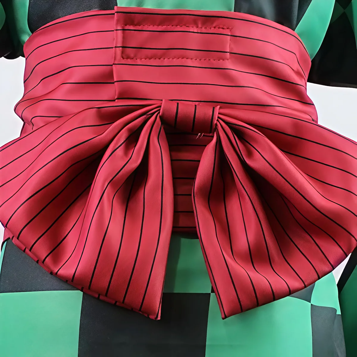 Tanjiro Kamado oiran cosplay obi detail Demon Slayer Kimetsu no Yaiba kimono sash anime traje detalle cintura Tanjiro
